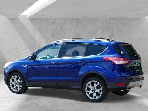 Used 2015 Ford Escape Titanium AWD/4WD image 4