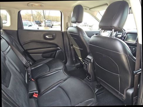 Used 2020 Jeep Compass Limited image 19