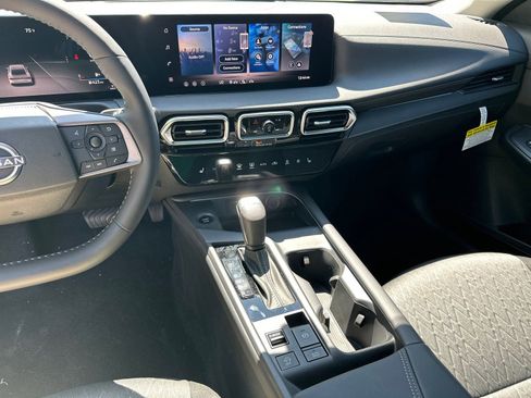 New 2026 Nissan Sentra SV w/ SV Convenience Package FWD image 26