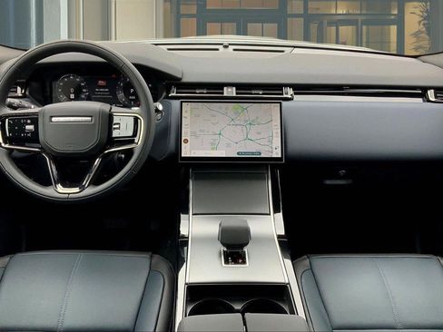 Used 2026 Land Rover Range Rover Velar S AWD/4WD image 9