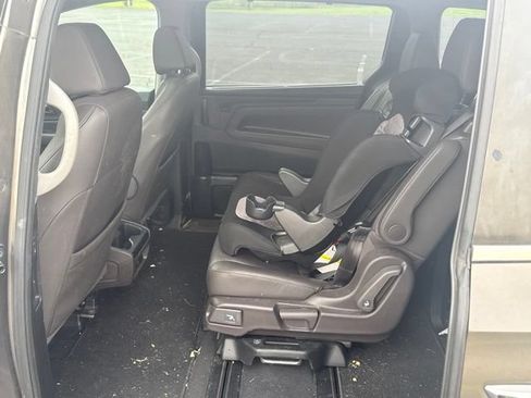Used 2019 Honda Odyssey EX-L image 24