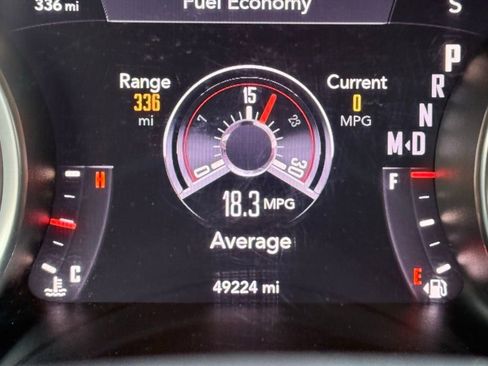 Used 2015 Dodge Challenger R/T Plus image 30