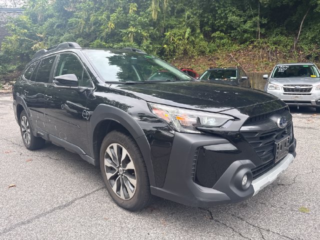 Used 2023 Subaru Outback Limited AWD/4WD image 1