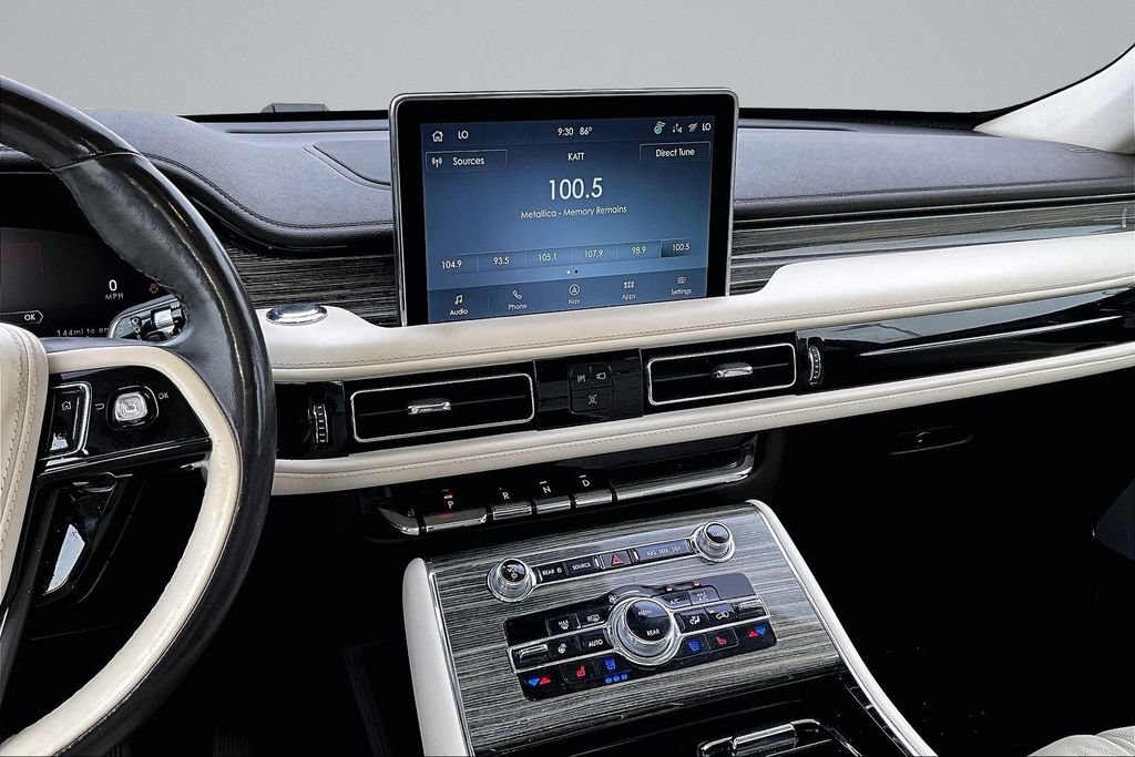 Used 2022 Lincoln Aviator Black Label AWD/4WD image 6
