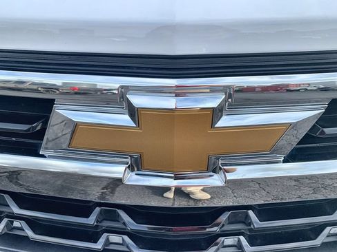 Certified 2024 Chevrolet Silverado 1500 LT AWD/4WD image 29