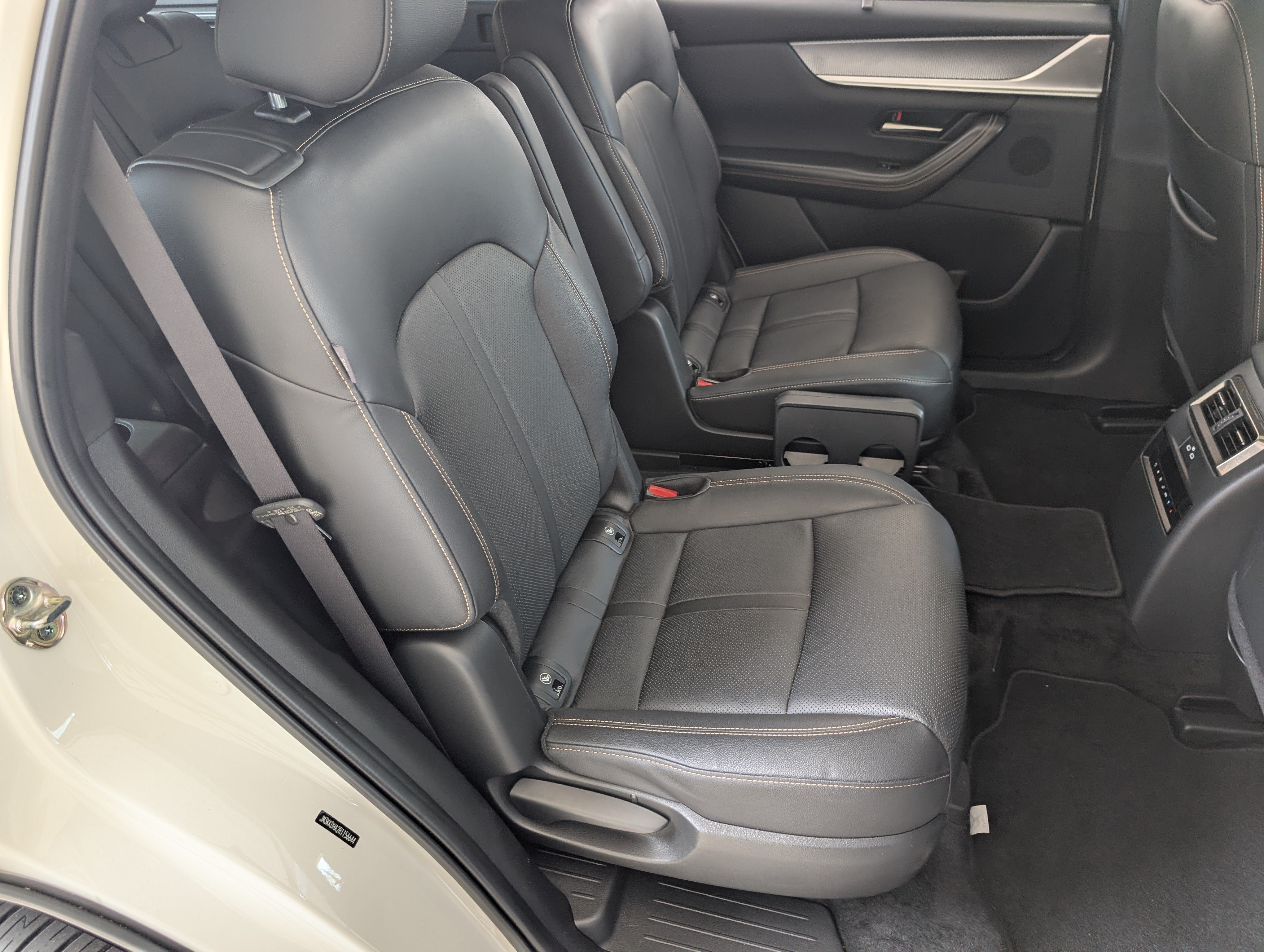 Used 2024 MAZDA CX-90 Plug-In Hybrid w/ Premium Pkg AWD/4WD image 21