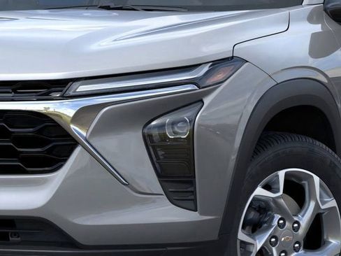 New 2026 Chevrolet Trax LS w/ LS Convenience Package image 10