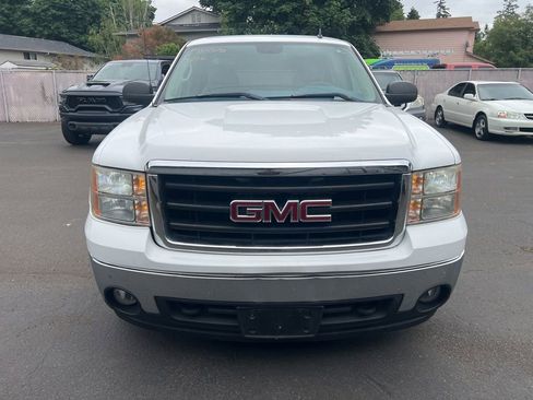 Used 2008 GMC Sierra 1500 SLE w/ Power Pack Plus RWD image 3