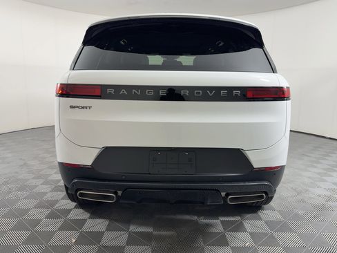 Used 2023 Land Rover Range Rover Sport SE Dynamic image 9