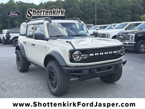 New 2026 Ford Bronco Big Bend w/ Black Diamond Package AWD/4WD image 1