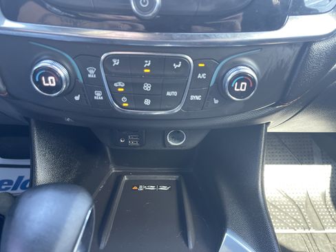 Used 2023 Chevrolet Traverse RS w/ LPO, Floor Liner Package AWD/4WD image 29