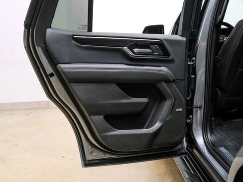Used 2026 GMC Yukon Elevation w/ Elevation Premium Package AWD/4WD image 77