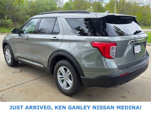 Used 2020 Ford Explorer XLT w/ Comfort Package AWD/4WD image 5