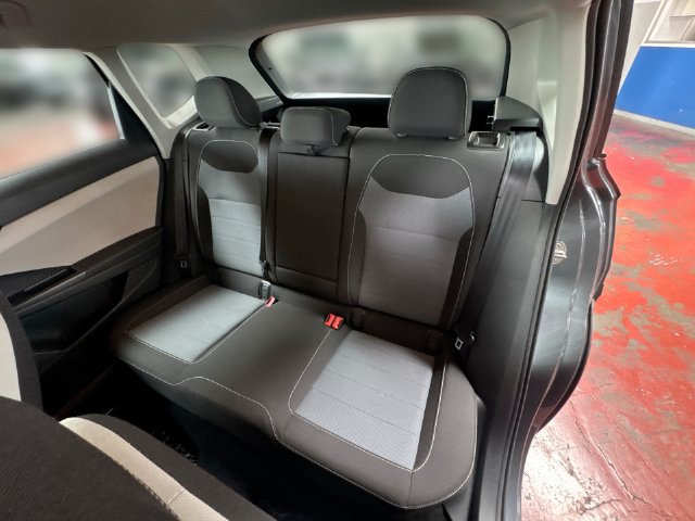 Certified 2025 Volkswagen Taos S AWD/4WD image 24
