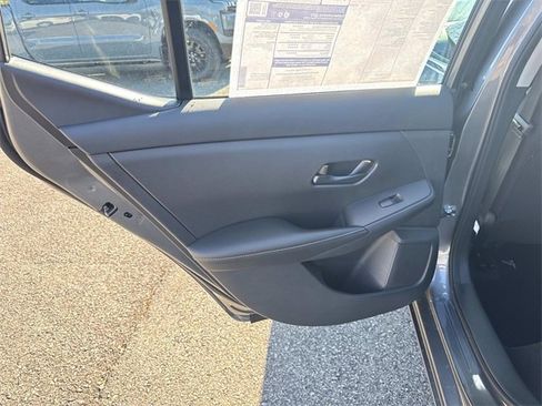 New 2025 Nissan Sentra SV image 13