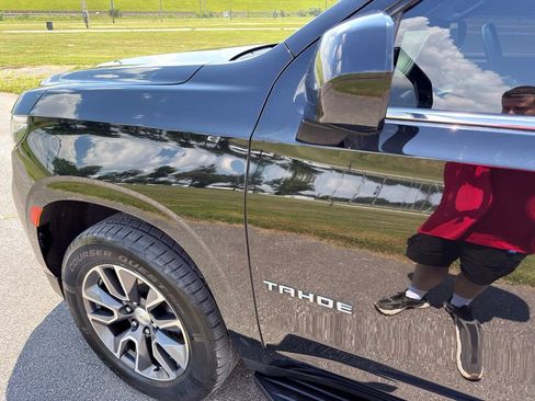Used 2021 Chevrolet Tahoe LS AWD/4WD image 11