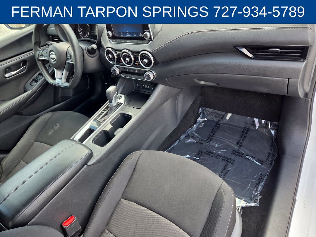 Used 2024 Nissan Sentra SV FWD image 17