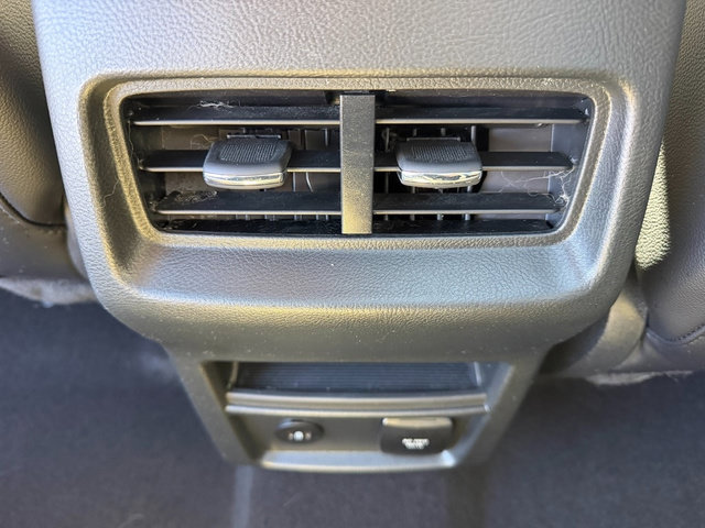 Used 2024 Ford Edge SEL w/ Convenience Package AWD/4WD image 17