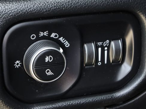 Used 2019 RAM 2500 Big Horn AWD/4WD image 21