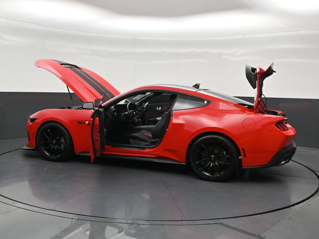 Used 2025 Ford Mustang GT Premium RWD image 35