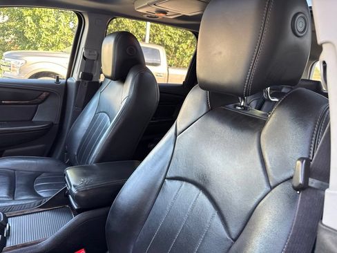 Used 2014 GMC Acadia Denali AWD/4WD image 25