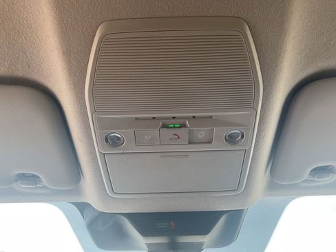 Used 2026 Nissan Kicks SR FWD image 21