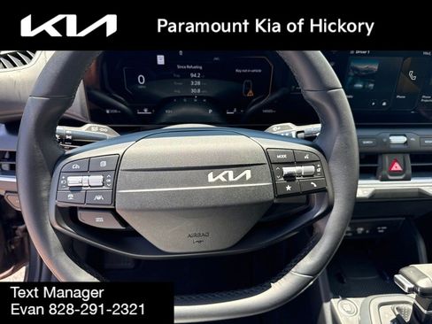 Used 2025 Kia K4 EX FWD image 29