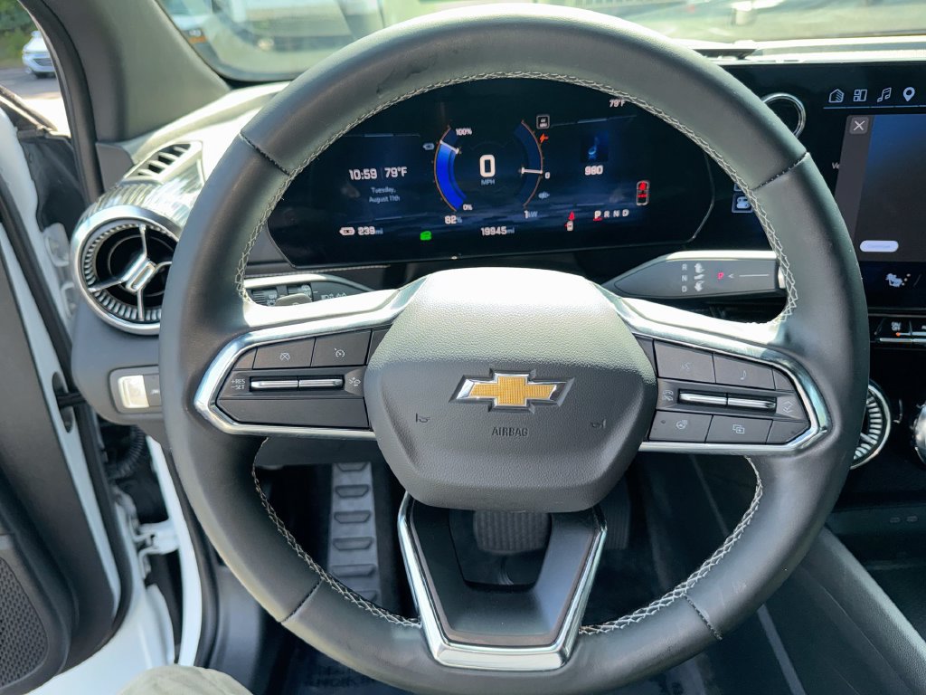 Used 2024 Chevrolet Blazer EV LT AWD/4WD image 16