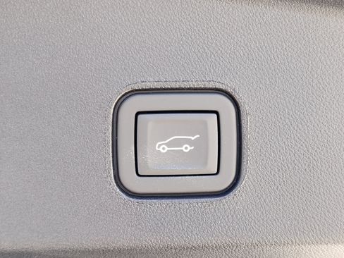 New 2025 Cadillac Lyriq Sport RWD image 13