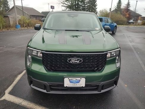 New 2025 Ford Maverick XLT w/ XLT Luxury Package image 9