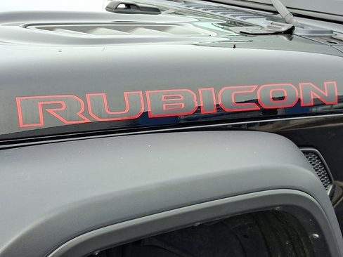 Used 2023 Jeep Wrangler Unlimited Rubicon image 32