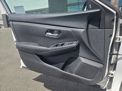 Used 2024 Nissan Sentra SV w/ All-Weather Package FWD image 16