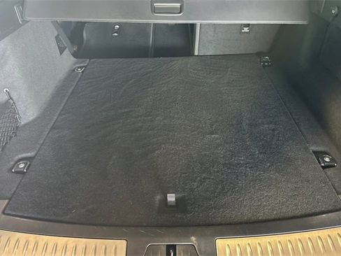 Certified 2024 Land Rover Range Rover Velar Dynamic SE image 14