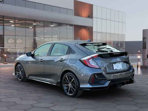Used 2021 Honda Civic Sport image 4