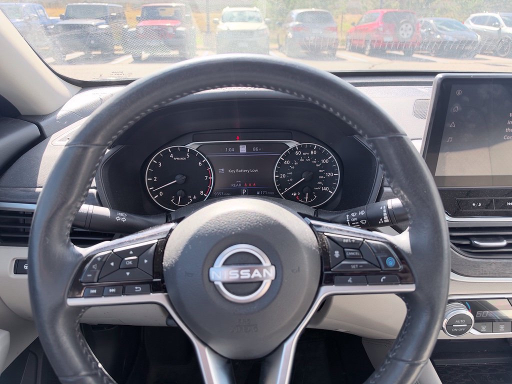 Used 2023 Nissan Altima 2.5 SL AWD/4WD image 4