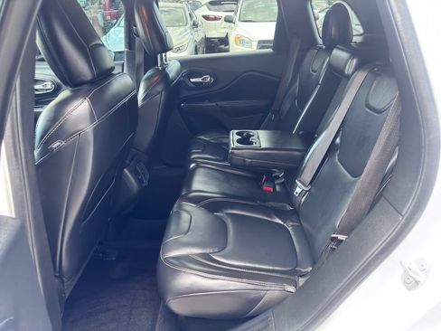 Used 2016 Jeep Cherokee High Altitude AWD/4WD image 40