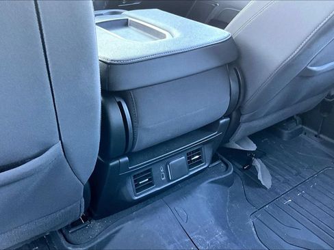 Used 2026 GMC Sierra 1500 Elevation w/ Elevation Select Package AWD/4WD image 11