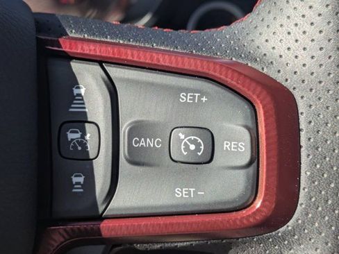 Used 2025 RAM 1500 Rebel image 21