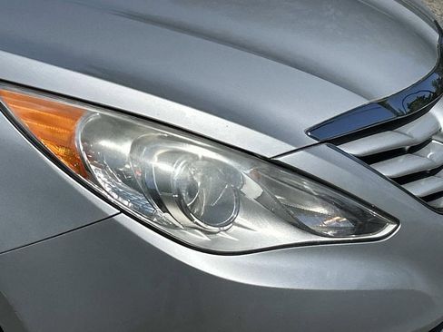 Used 2012 Hyundai Sonata GLS FWD image 10
