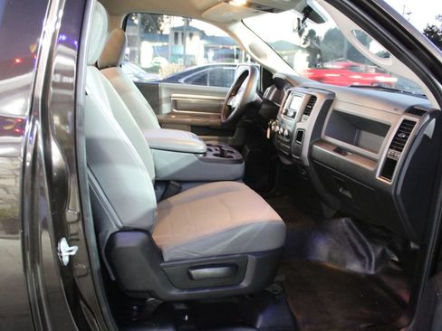 Used 2017 RAM 1500 Tradesman w/ Power & Remote Entry Group RWD image 10