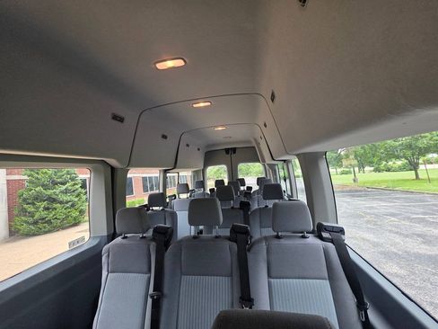 Used 2018 Ford Transit 350 XL RWD image 12