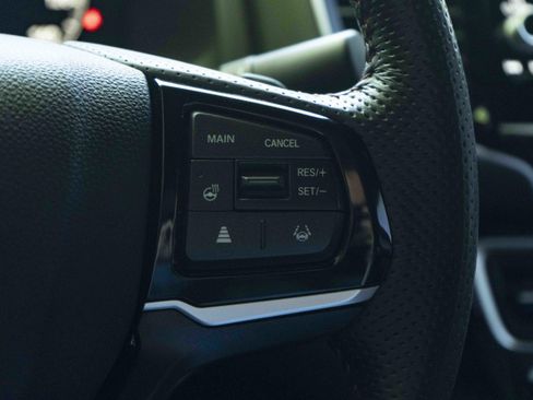 Used 2025 Honda Ridgeline Black Edition image 21