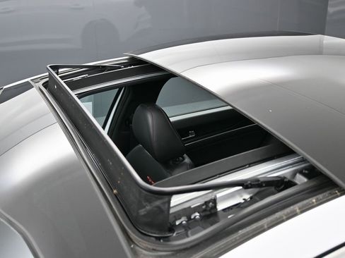 Used 2021 Kia K5 GT w/ Option Group 015 image 11