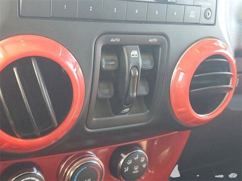 Used 2017 Jeep Wrangler Unlimited Sahara w/ Max Tow Package image 21