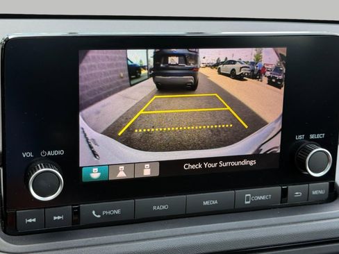 Used 2023 Honda Accord EX image 32
