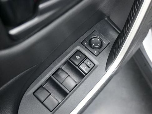 Certified 2022 Toyota RAV4 LE image 13