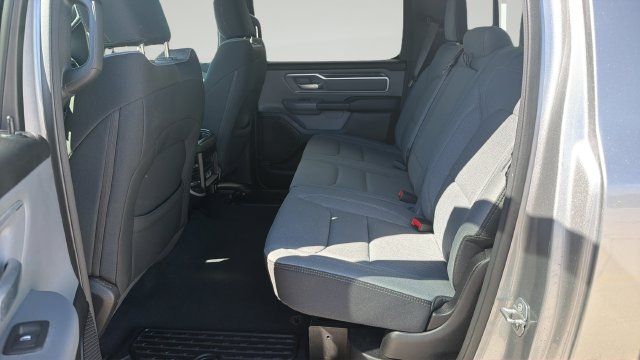 Used 2022 RAM 1500 Big Horn AWD/4WD image 13