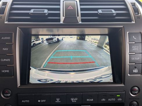 Used 2021 Lexus GX 460 Premium w/ Premium Package AWD/4WD image 14