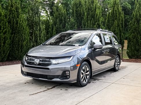 New 2026 Honda Odyssey EX-L image 5