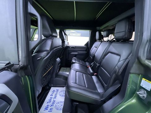 Used 2022 Ford Bronco Badlands w/ Sasquatch Package image 28